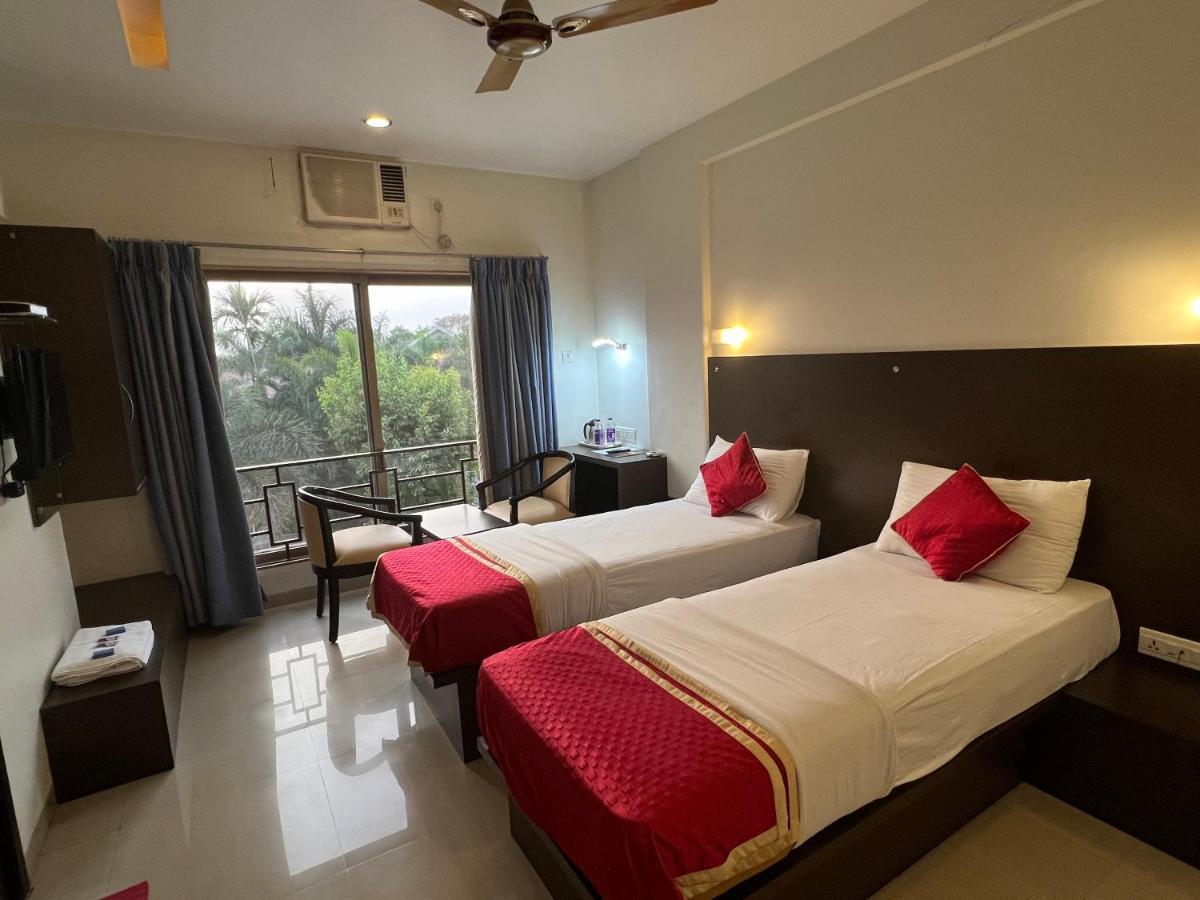 Resort Silver Hills Lonavala Ngoại thất bức ảnh