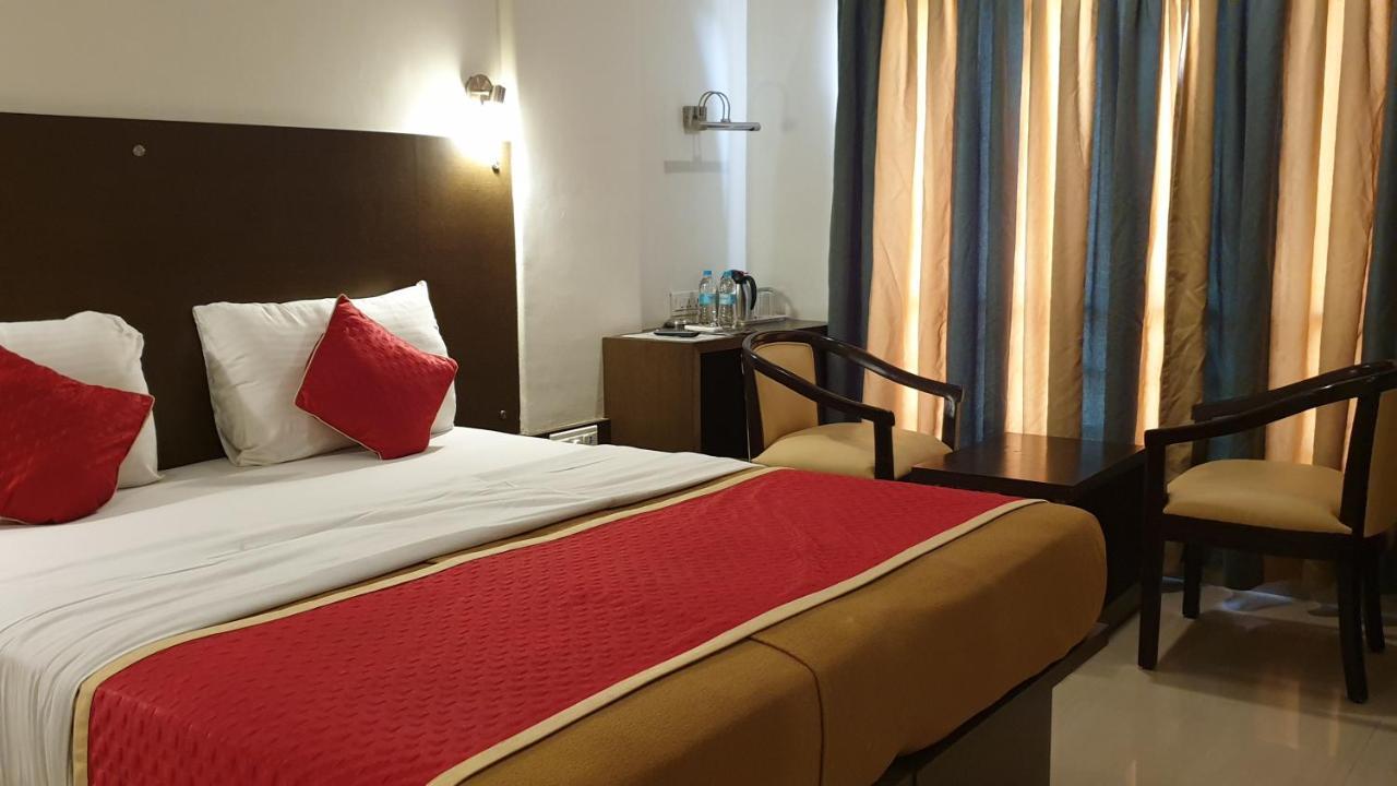 Resort Silver Hills Lonavala Ngoại thất bức ảnh