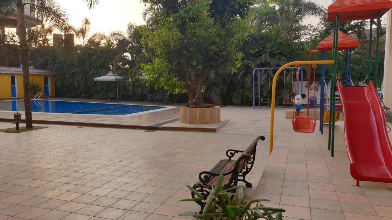 Resort Silver Hills Lonavala Ngoại thất bức ảnh