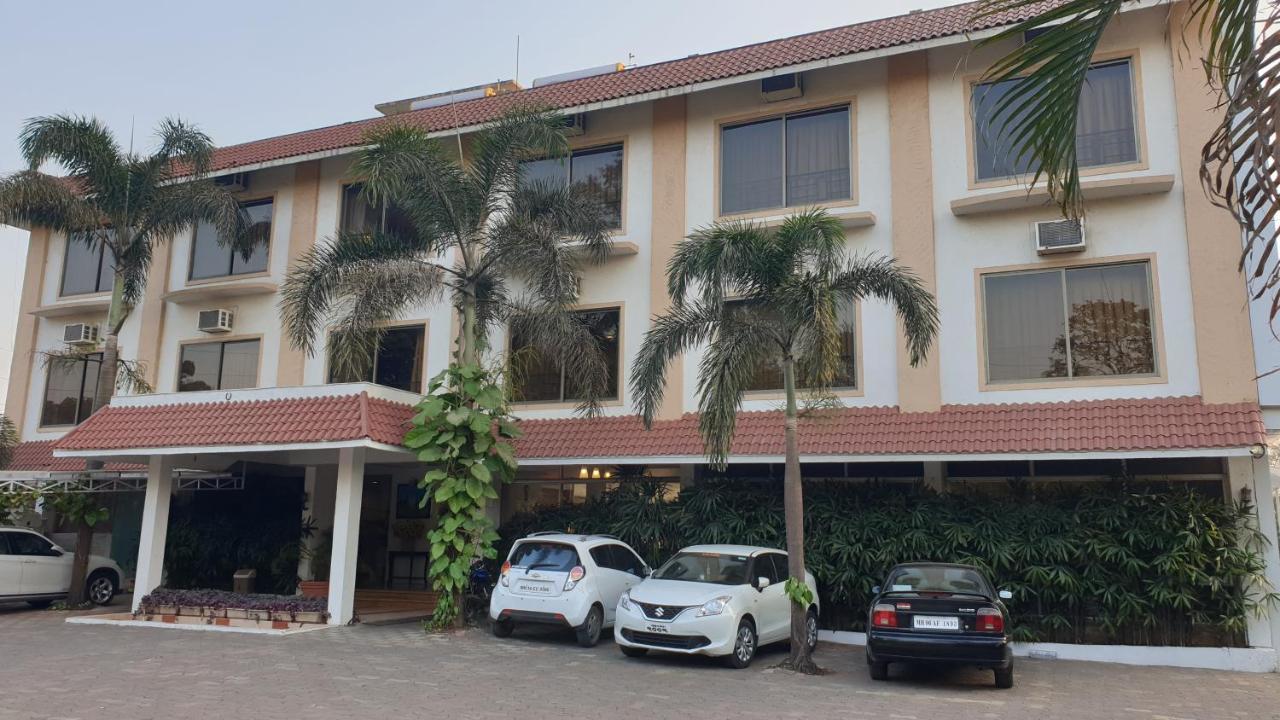Resort Silver Hills Lonavala Ngoại thất bức ảnh
