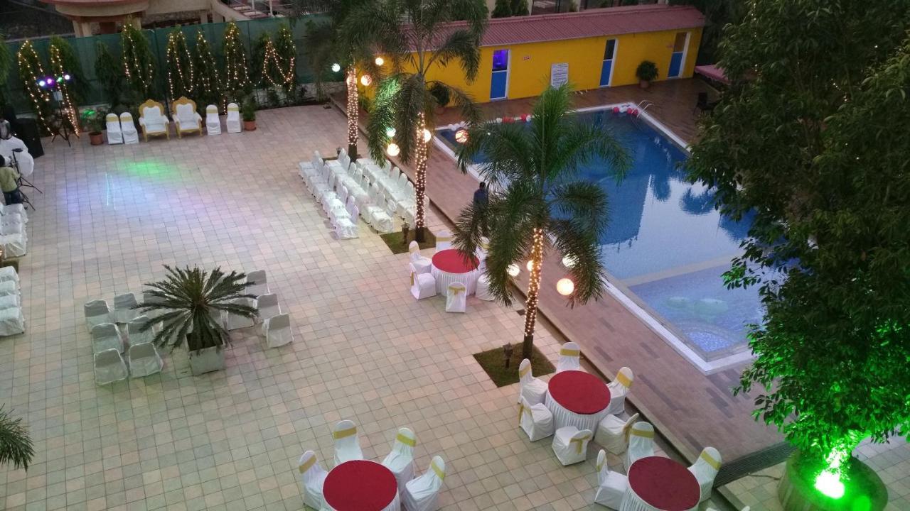 Resort Silver Hills Lonavala Ngoại thất bức ảnh