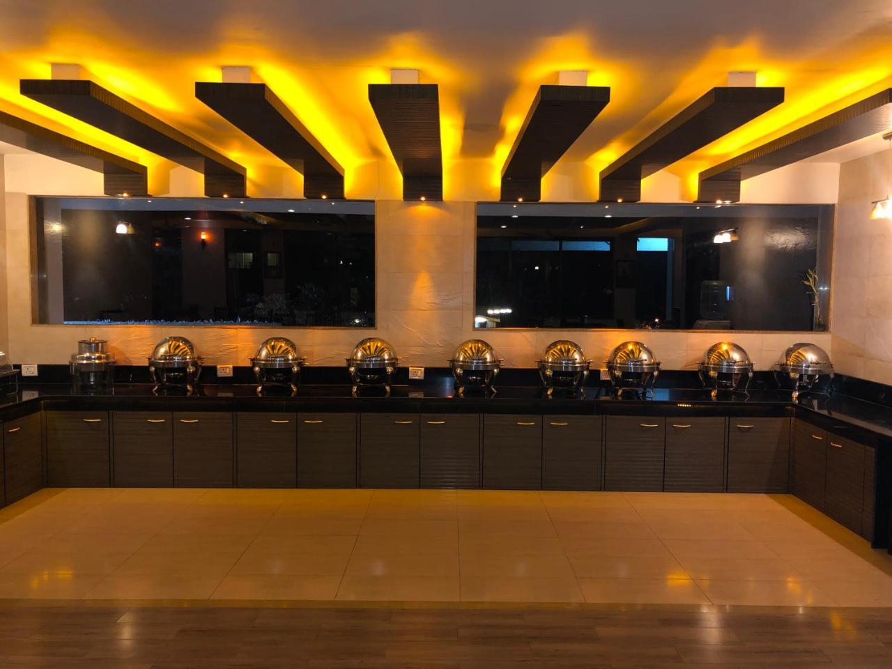 Resort Silver Hills Lonavala Ngoại thất bức ảnh