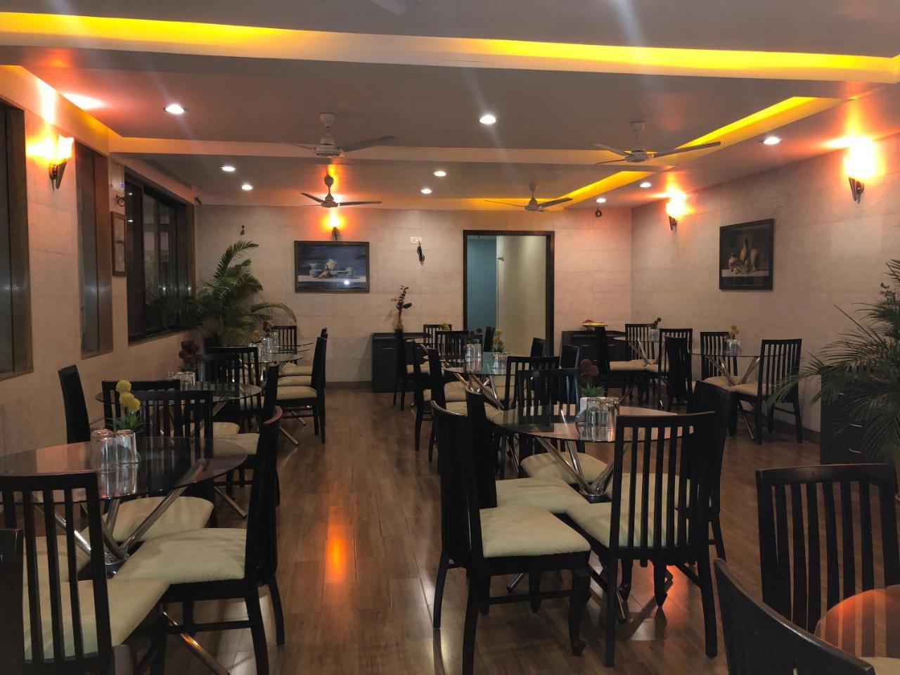Resort Silver Hills Lonavala Ngoại thất bức ảnh