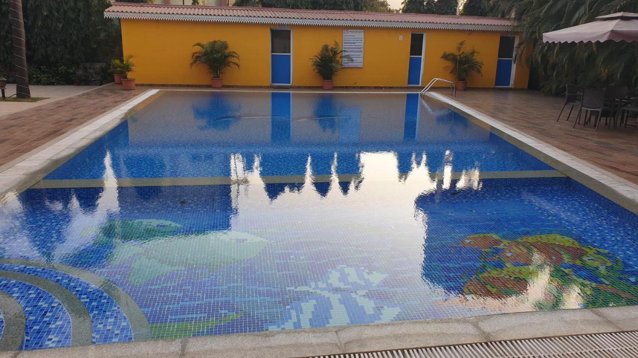 Resort Silver Hills Lonavala Ngoại thất bức ảnh